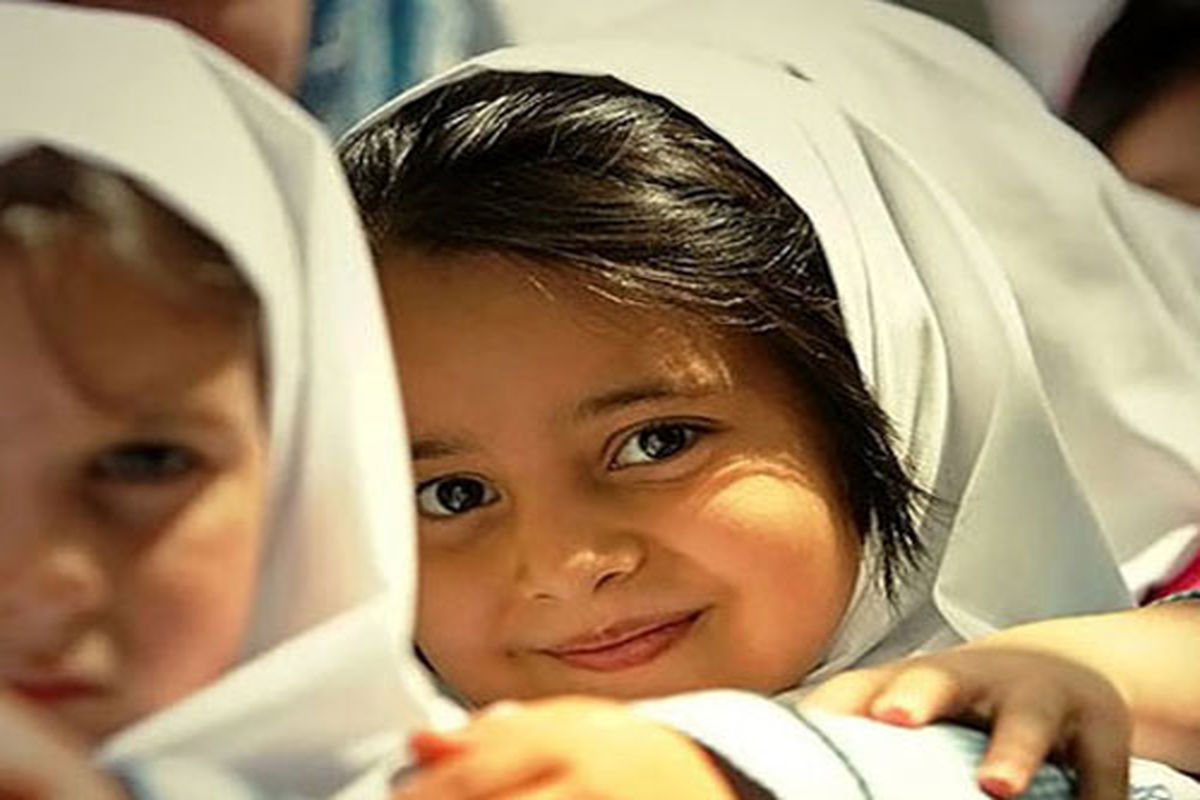 دانش آموزان