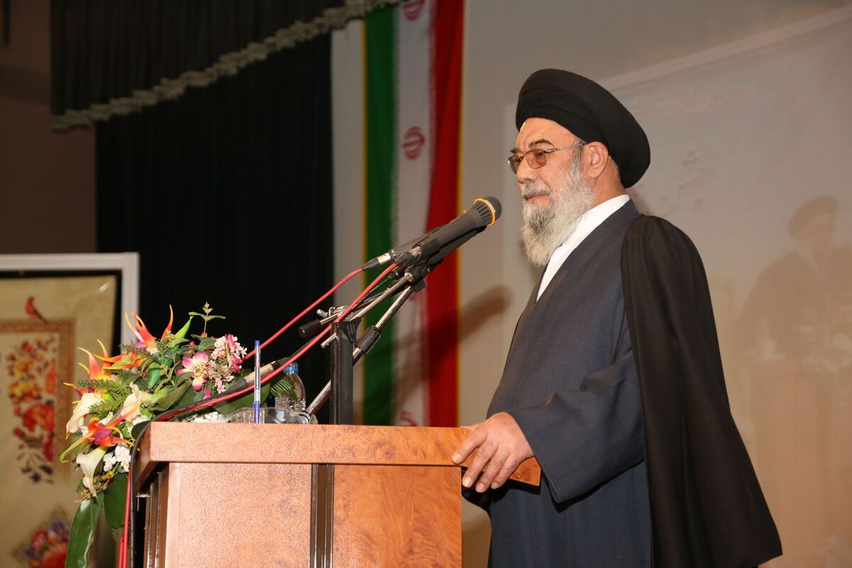 امام جمعه اصفهان
