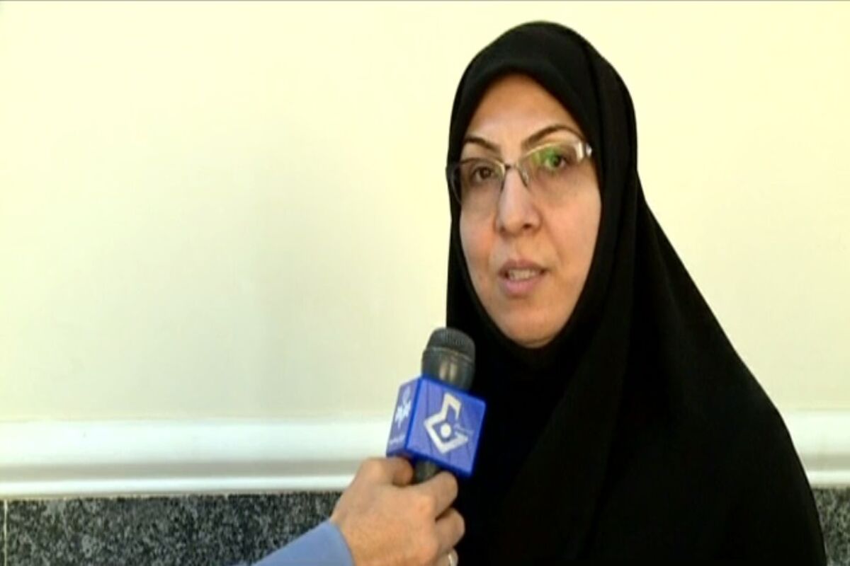 مهناز همتی