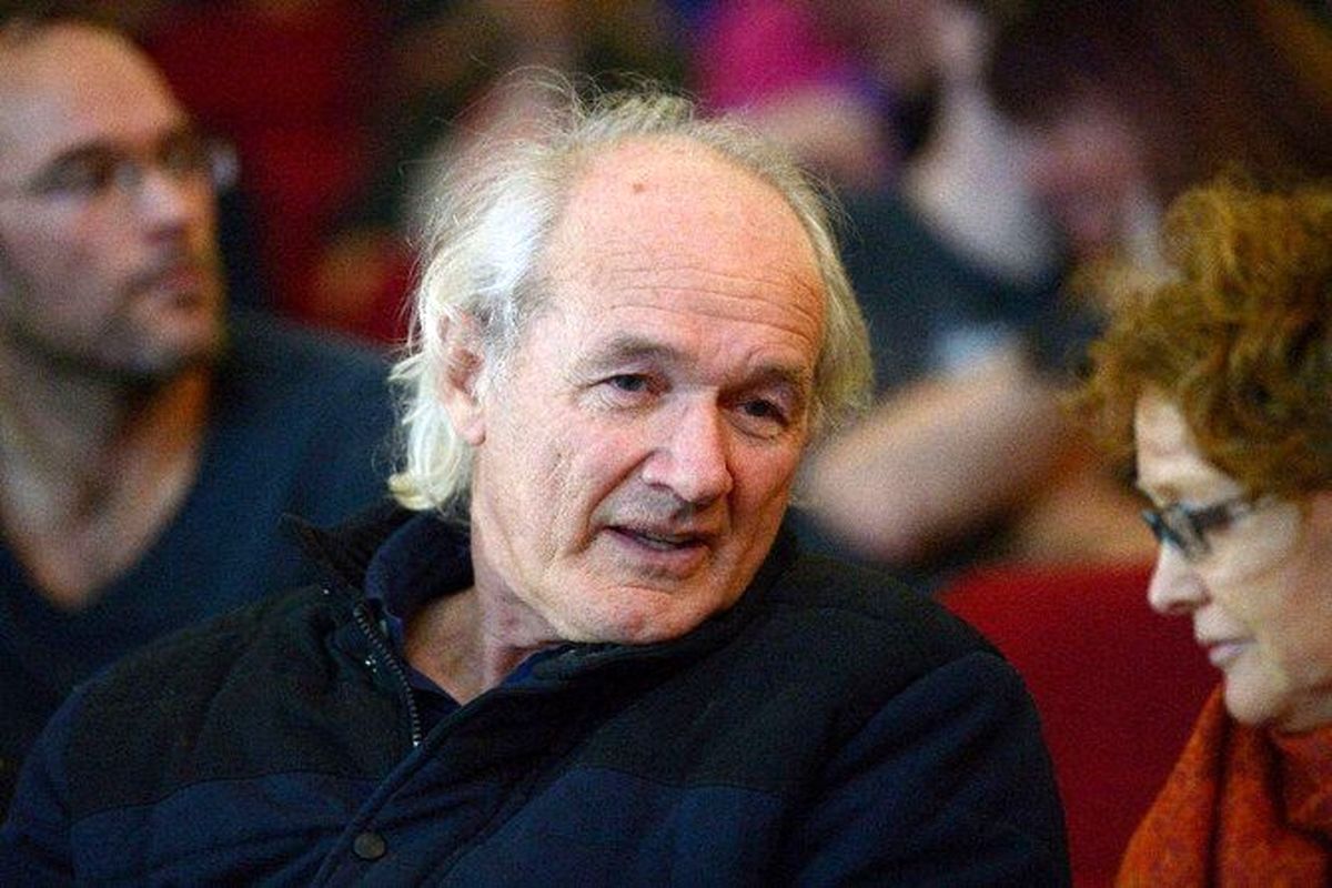 پدر ژولیان آسانژ