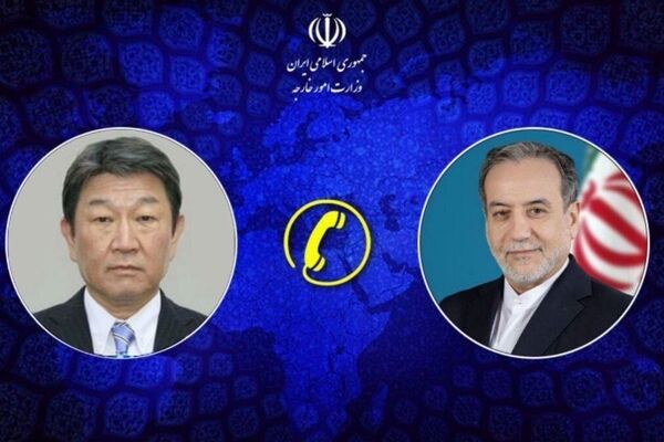 وزرای امور خارجه ایران و ژاپن با یکدیگر گفتگو کردند