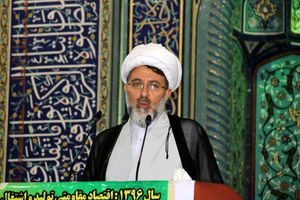 جوانان باید نماز جمعه را از آن خود بدانند/ نماز جمعه دانشگاه هفتگی است 