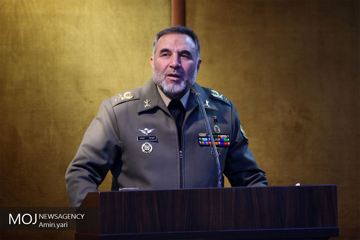 امیر سرتیپ کیومرث حیدری فرمانده نیروی زمینی ارتش