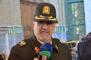 رد رشوه 200 میلیون ریالی مأموران پلیس کرمانشاه در مقابل احتکار