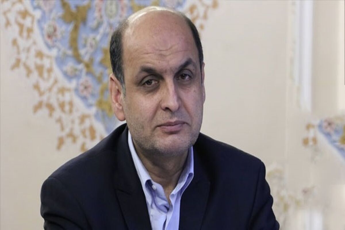 هادی حق‌شناس