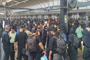 ثبت تردد حدود ۵ میلیون و ۶۰۰ هزار زائر حسینی از مرزهای اربعینی کشور در سفرهای رفت و برگشت