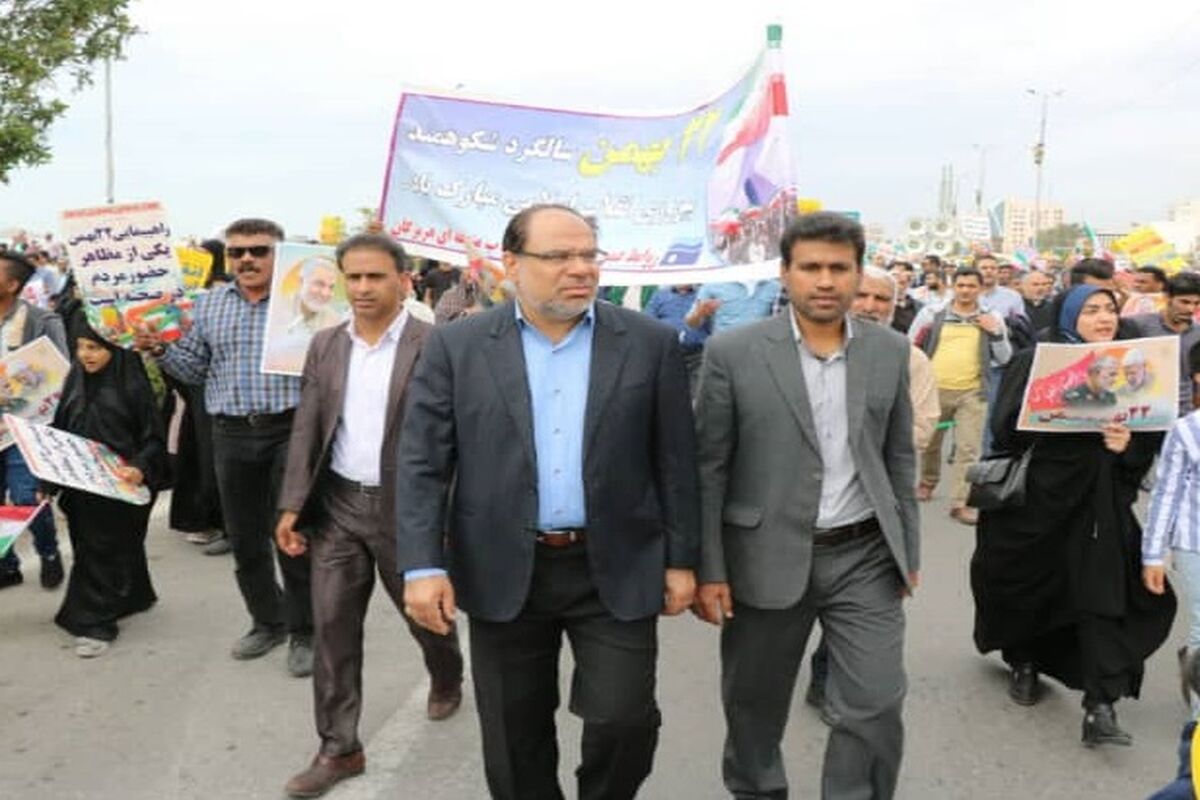 هوشنگ ملایی