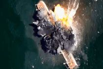 حمله هوایی آمریکا یک شناور در دریای کارائیب + فیلم