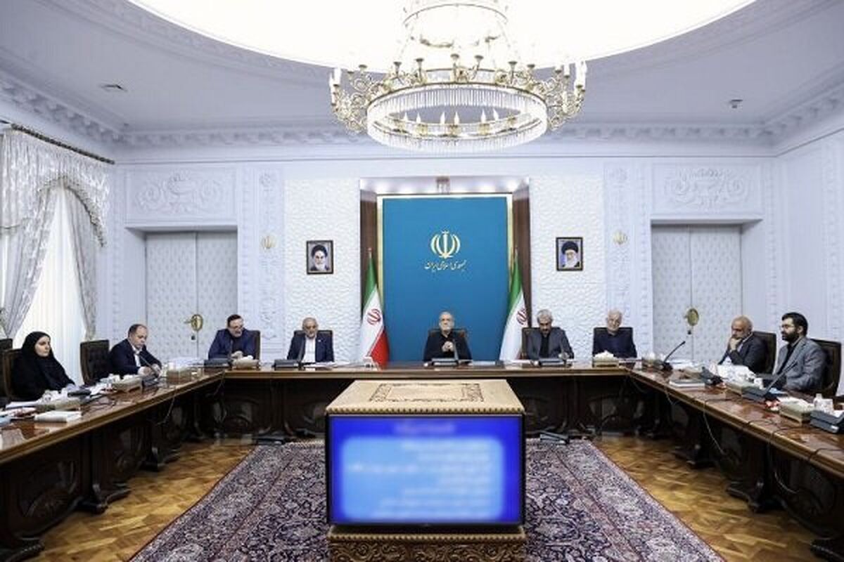 جلسه شورایعالی مناطق آزاد تجاری_صنعتی تشکیل شد
