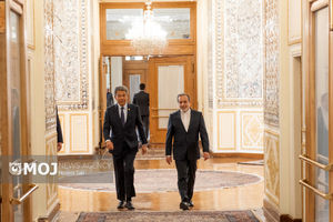 وزرای خارجه ایران و مالزی با یکدیگر دیدار کردند