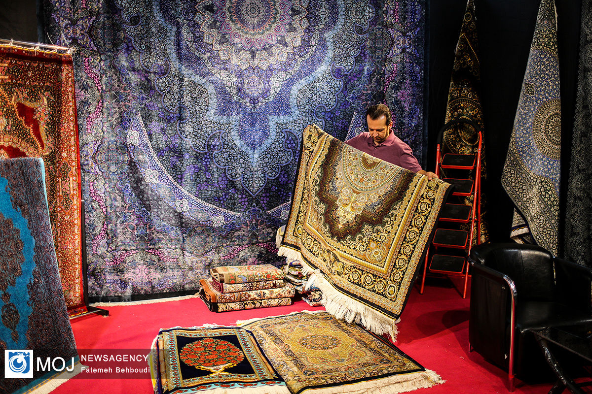 سی امین نمایشگاه بین المللی فرش دستباف تهران