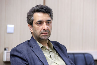 پزشکیان شجاعت عذرخواهی دارد