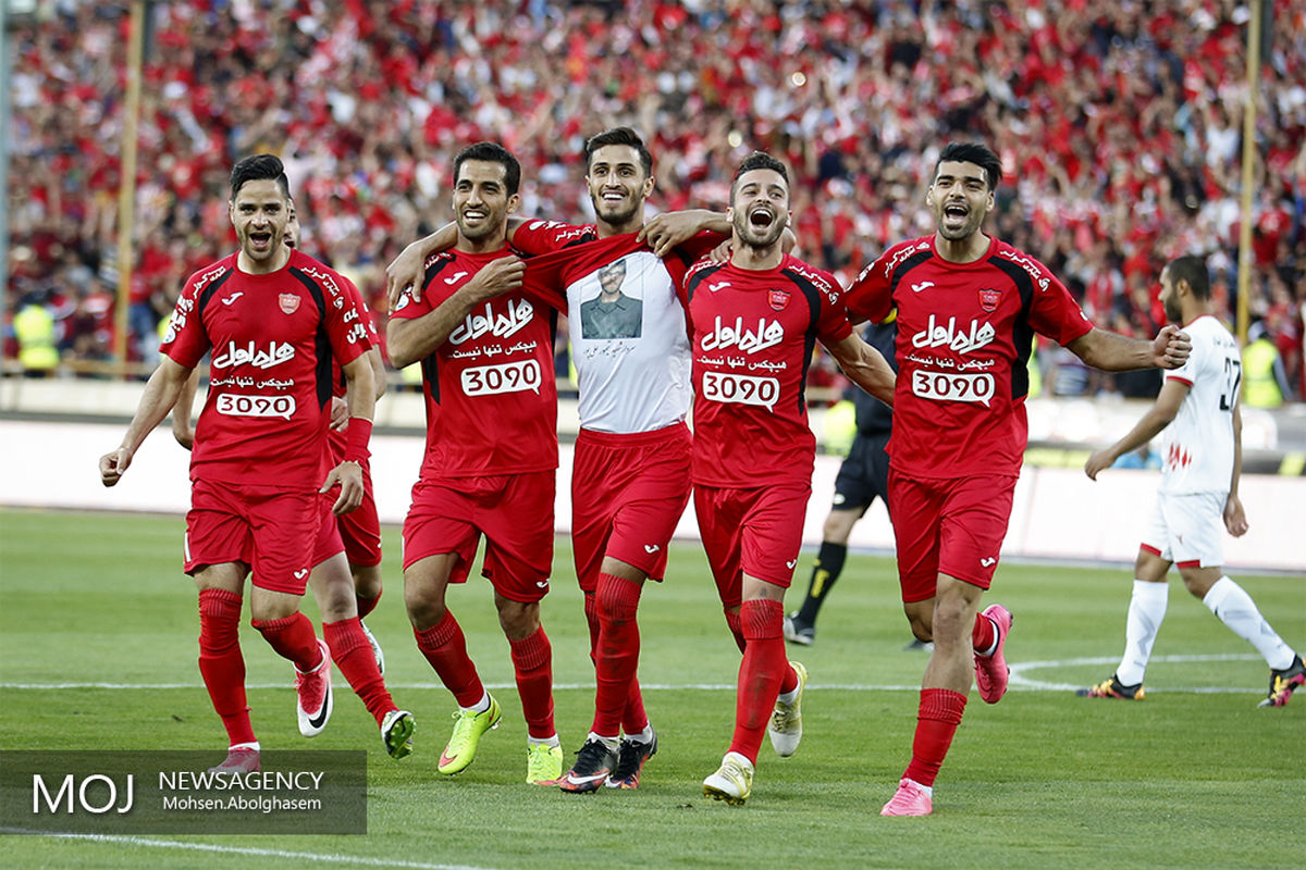 شادی گل علی علیپور و بازیکنان پرسپولیس
