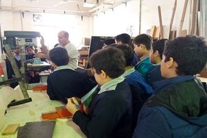 بازدید حدود 200 نفر دانش آموز دوره متوسطه از کارگاه های مهارتی 