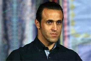 درخواست علی کریمی از وزیر ورزش برای حل مشکل پرسپولیس+عکس