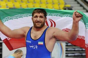 پرویز هادی با شکست قهرمان المپیک به نیمه نهایی رسید