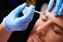 ۷ مرکز غیرمجاز زیبایی در شیراز تعطیل شد