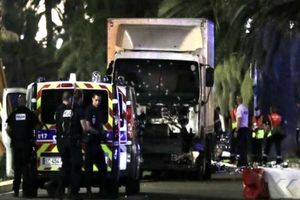 یوروش یک کامیون به جمعیت در جنوب فرانسه