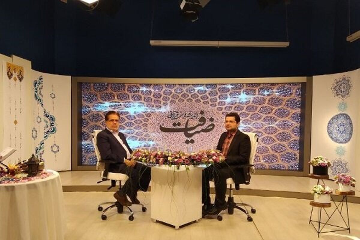 محمود حکمت نیا در برنامه ضیافت