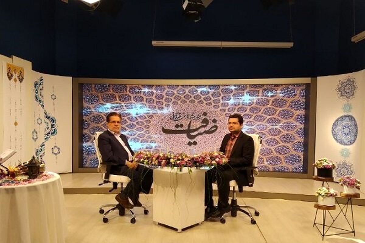 محمود حکمت نیا در برنامه ضیافت