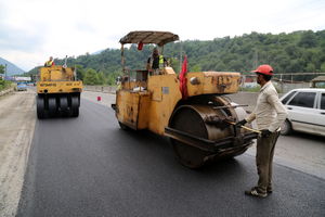 اجرای 237 کیلومتر روکش آسفالت در راه های مازندران