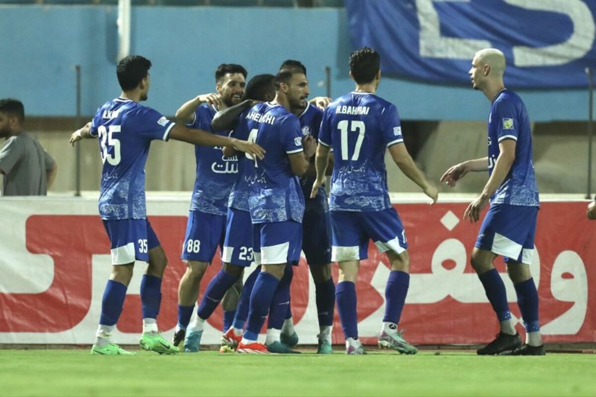 پرسپولیس و استقلال خوزستان