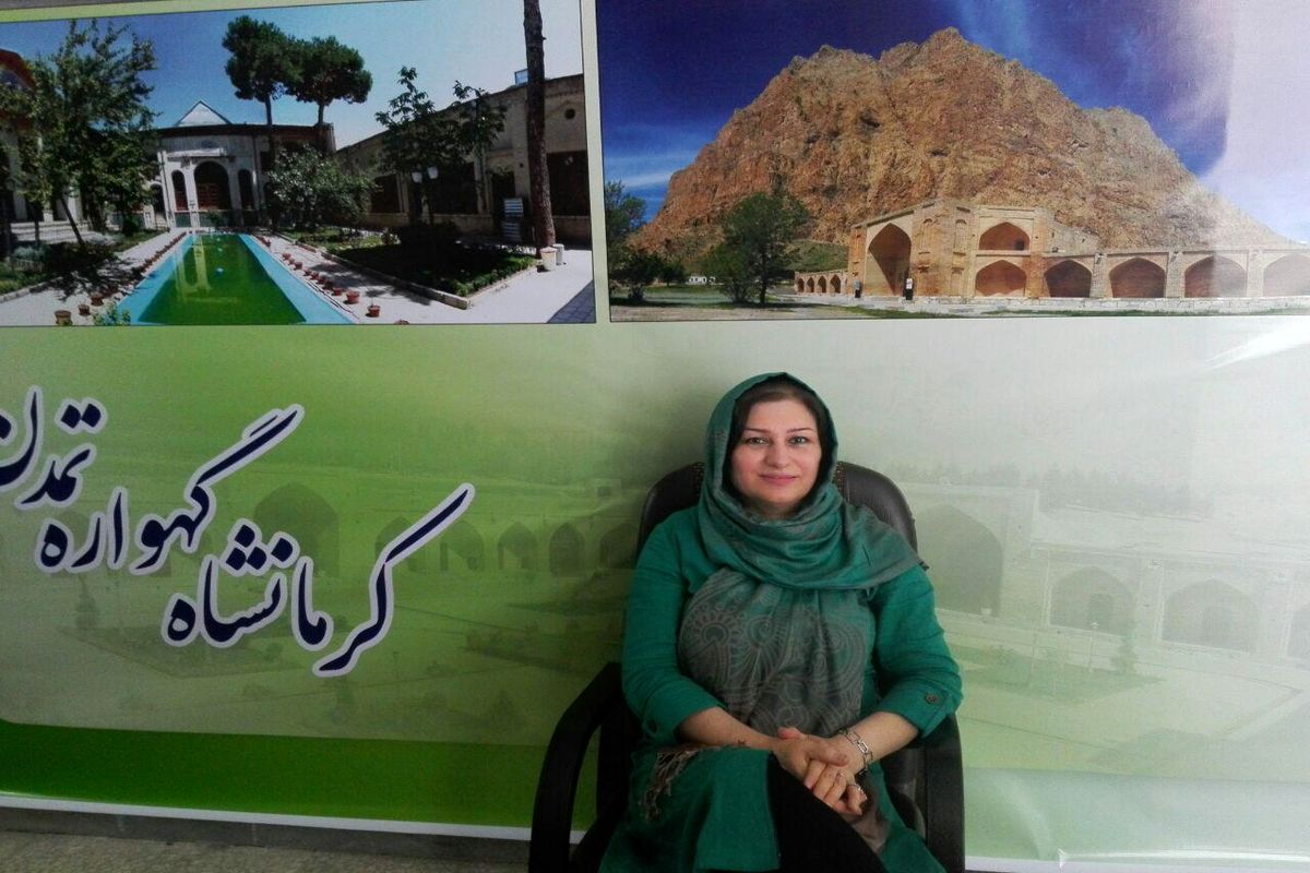 شاعر کرمانشاهی