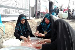 تجلیل از اولین موکب بانوان مستقر در مرز چذابه