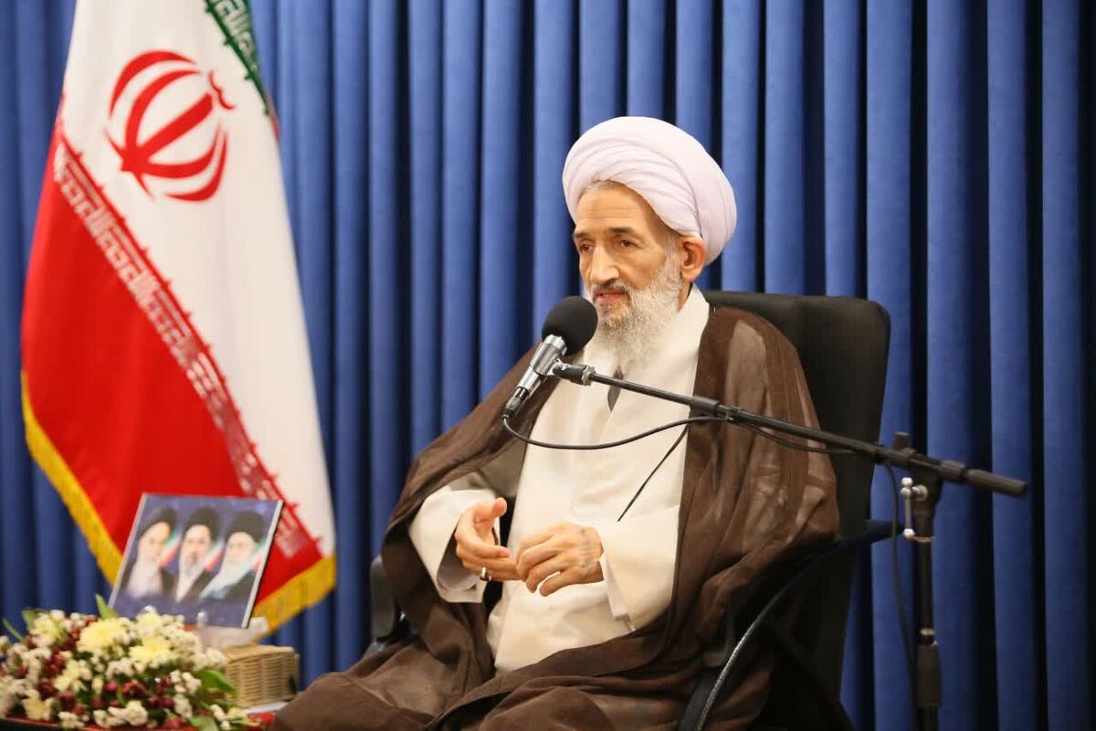 آیت الله لایینی 
