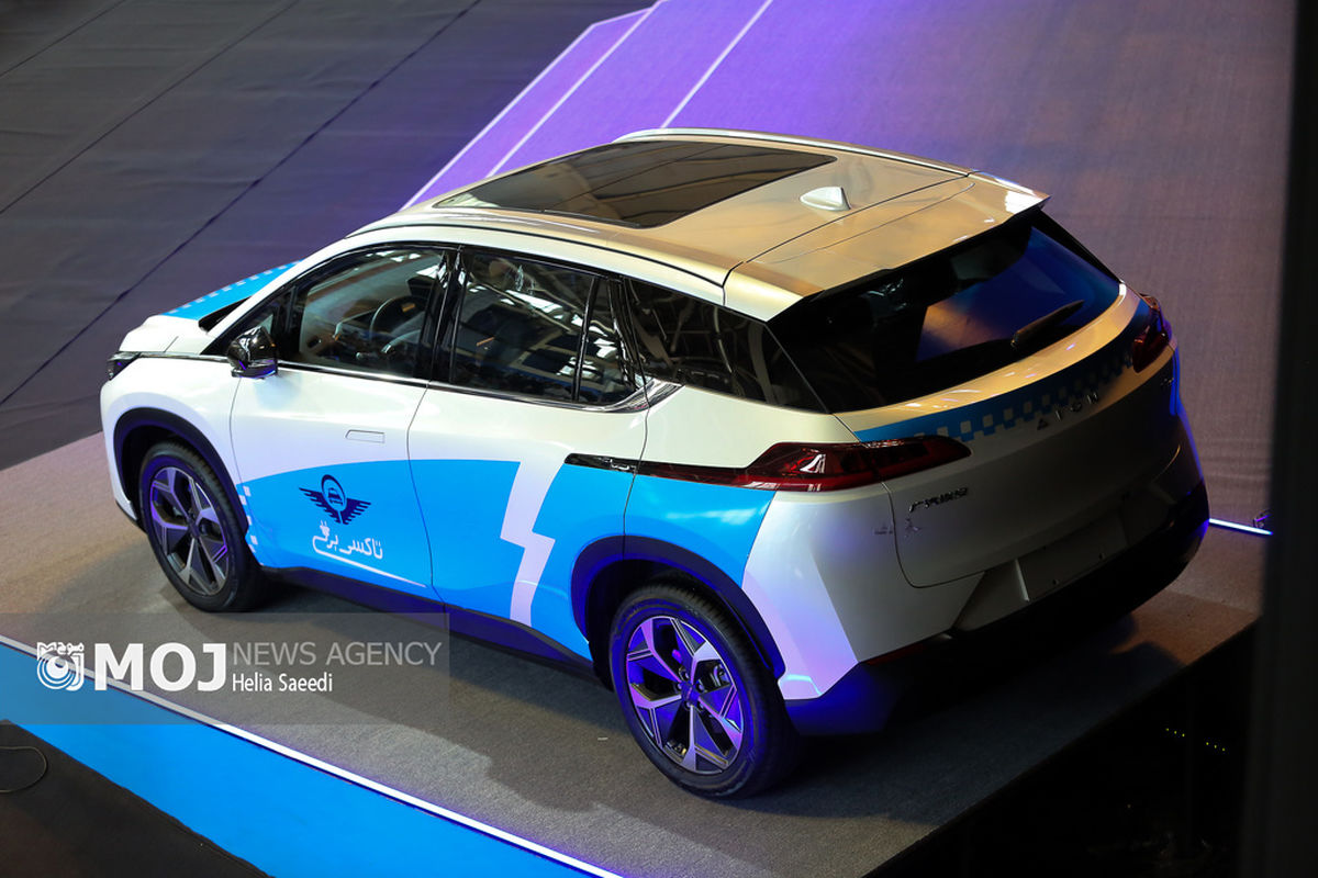 تحویل تاکسی‌های دوگانه‌سوز از هفته آینده + فیلم