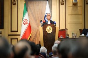 تنها راه بهبود وضعیت اقتصادی، افزایش توان تولید و صادرات است