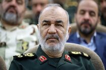فرمانده کل سپاه وارد خرم آباد شد