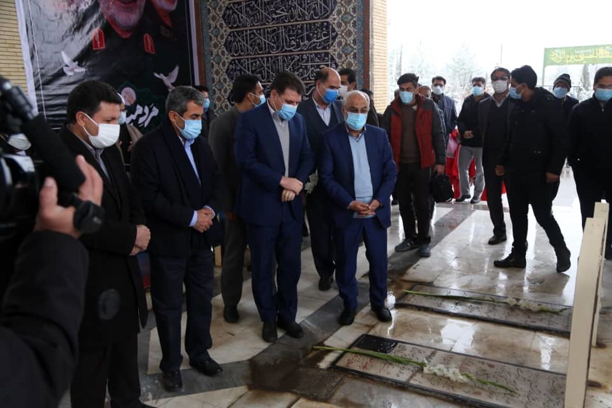 استاندار کرمان در ماهان