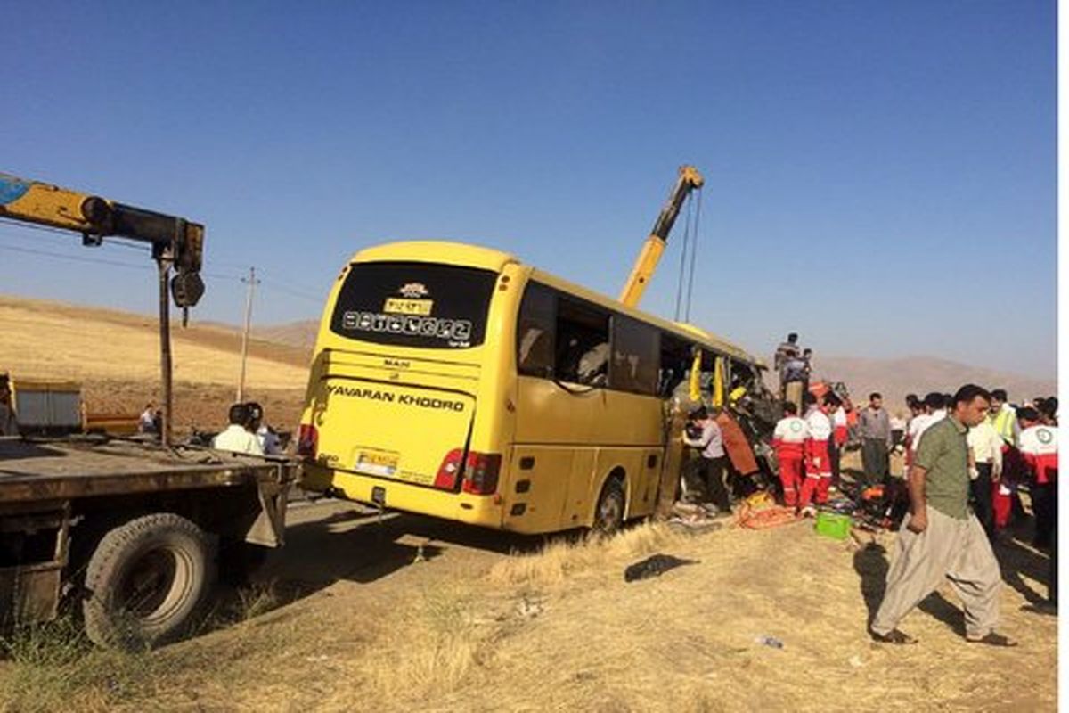 اصفهان- تصادف اتوبوس زائران اصفهانی