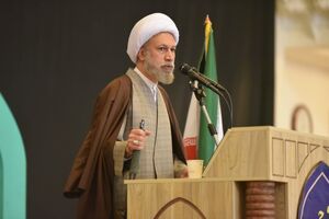 خواستار تداوم راه شهدای دانشجو توسط دانشجویان فعلی در مسئله مبارزه با استکبار جهانی شد
