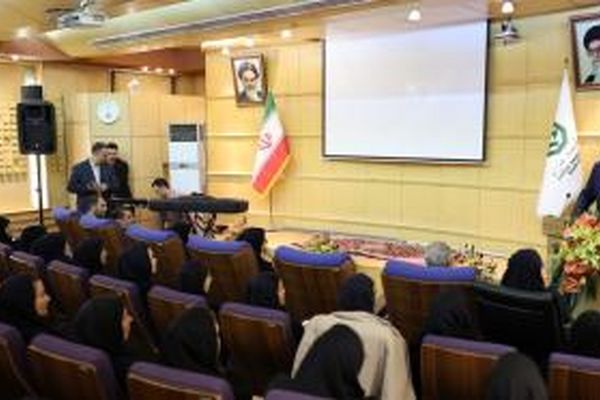 گرامیداشت روز زن در بانک توسعه صادرات ایران