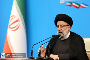 دانشگاه اتاق فکر دولت است/ ممنونم که دشمنان را ناامید کردید