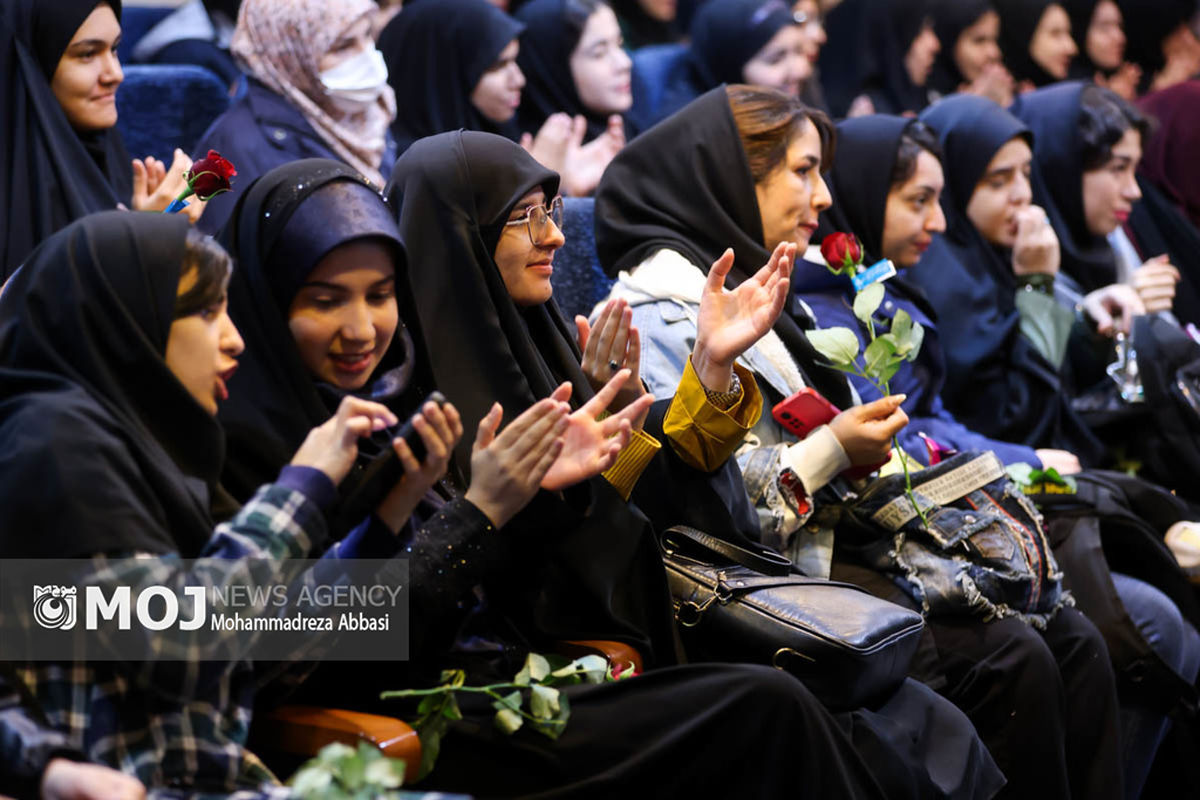 مراسم روز دانشجو در دانشگاه تربیت دبیری شهید رجایی