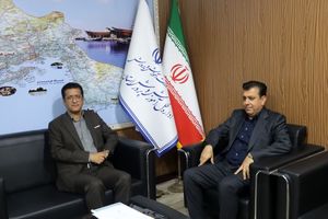 دیدار مدیر کل بنیاد مسکن انقلاب اسلامی هرمزگان با مدیرکل آموزش و پرورش استان