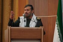 اگر قرار است کاری در صحنه ی اجتماعی شکل بگیرد قرآن نسخه ی شفا بخش است