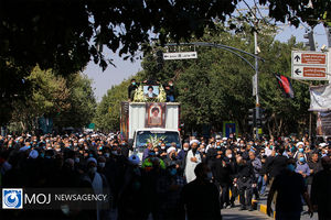 تشییع پیکر آیت الله سیدکمال فقیه ایمانی در اصفهان