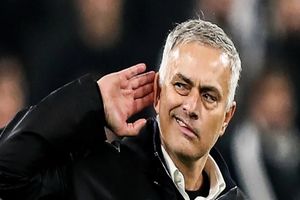 مورینیو گزینه جدی هدایت ناتینگهام فارست معرفی شد