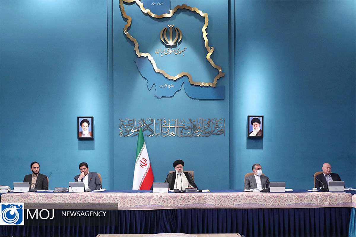 حاشیه جلسه هیات دولت - ۱۲ تیر ۱۴۰۱