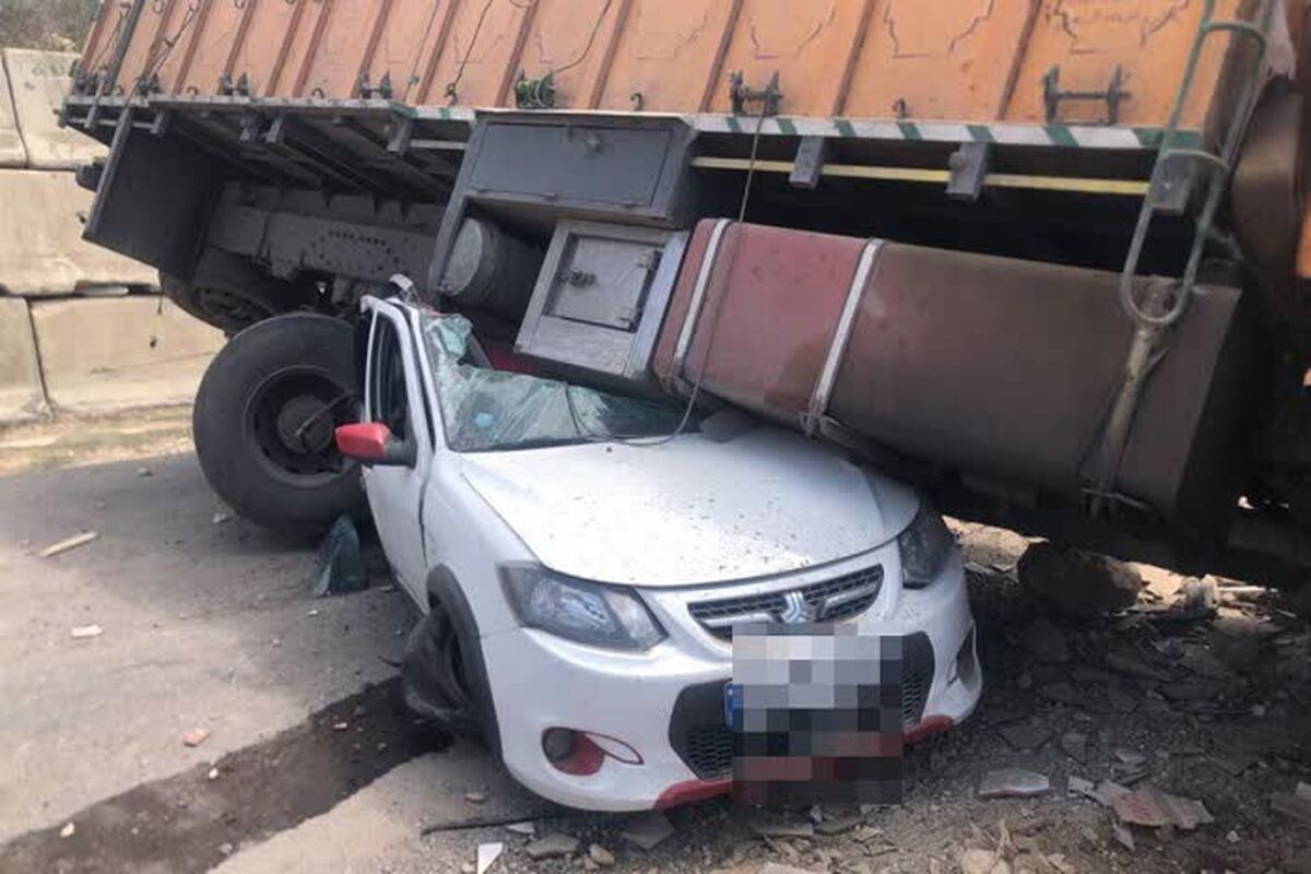 واژگونی کامیون