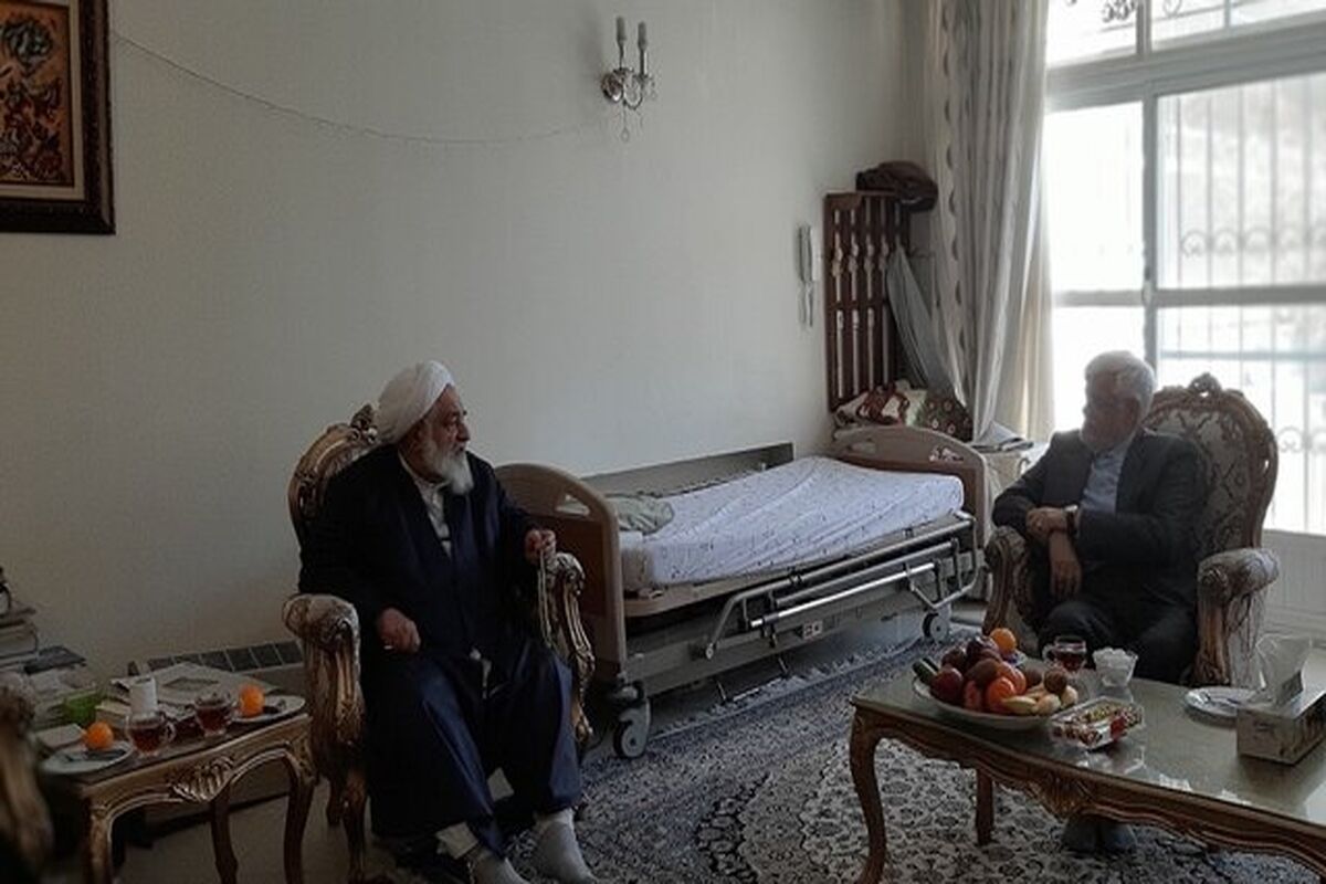 دیدار عارف با آیت‌ الله جلالی خمینی