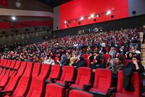 فتح قله ۹ میلیاردی؛ سینماهای ایران پرمخاطب‌ترین روز سال را تجربه کردند