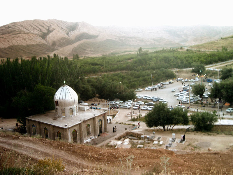 پایان عملیات محوطه سازی منطقه نمونه گردشگری امامزاده زید بن علی (ع) در سمیرم