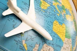 تعلیق پروانه یک شرکت خدمات مسافرت هوایی به علت گران‌فروشی