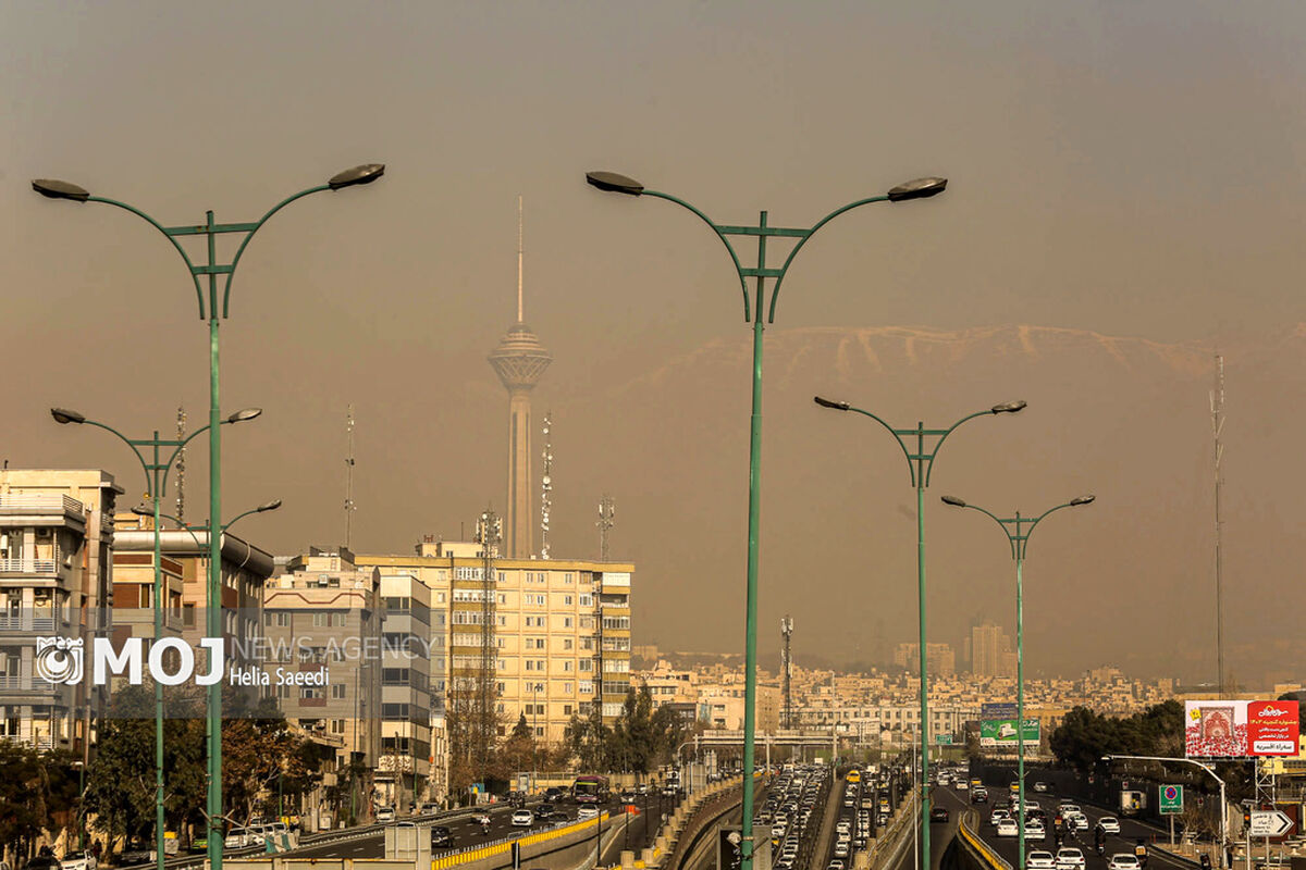 روزهای پر ترافیک آلوده  شهر تهران