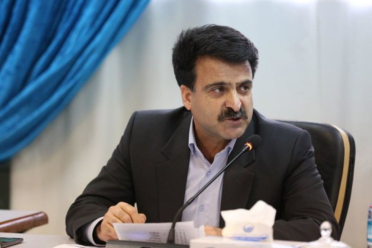 رضا آریایی